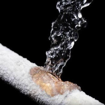 5 Tips To Avoid Your Pipes From Freezing This Winter